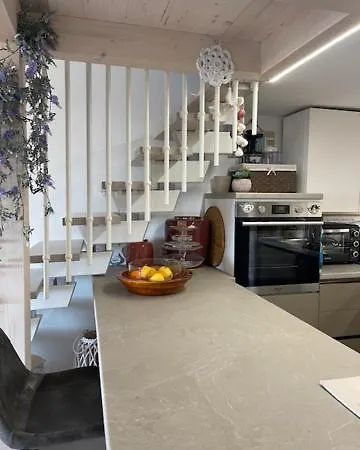 Casa Con Ampio Giardino Holiday home
